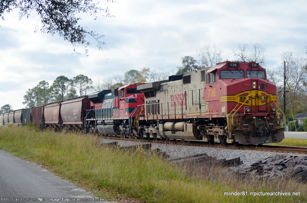 BNSF 736